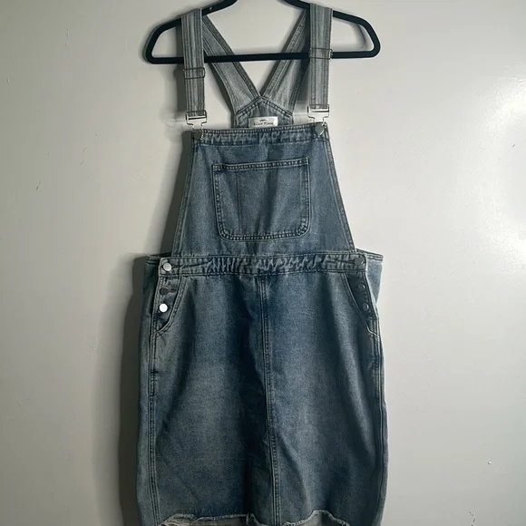 CAIIUV Place denim overalls dress size large - Picture 4 of 6